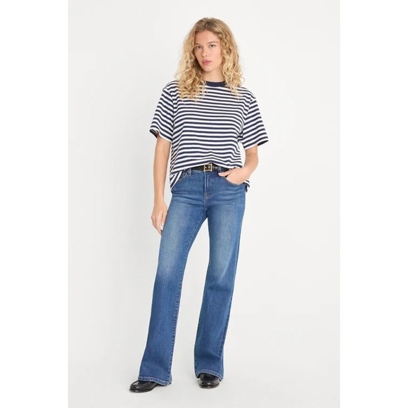 Good American Tops - Good American NWT Oversized Blue Clean Stripe Cotton T-Shirt Size XS